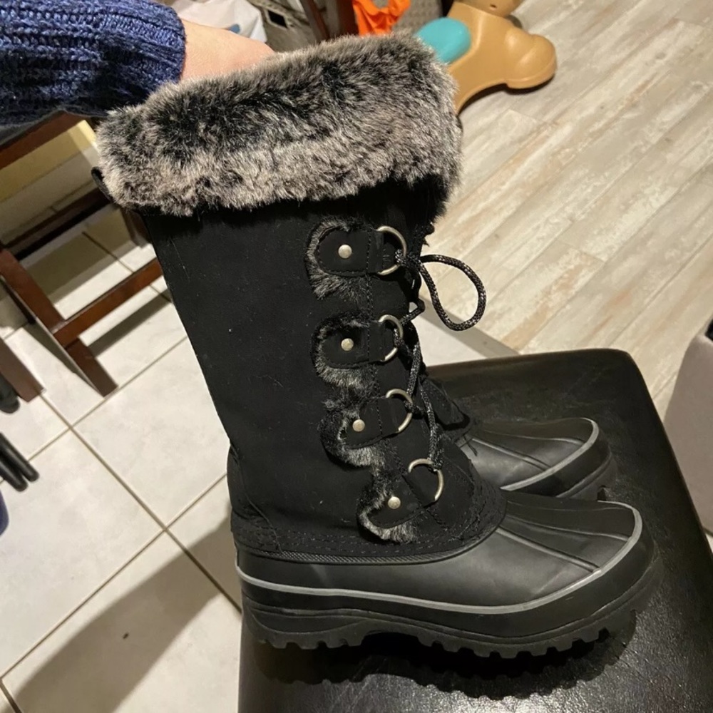 Women’s snow boots Johnny khombu